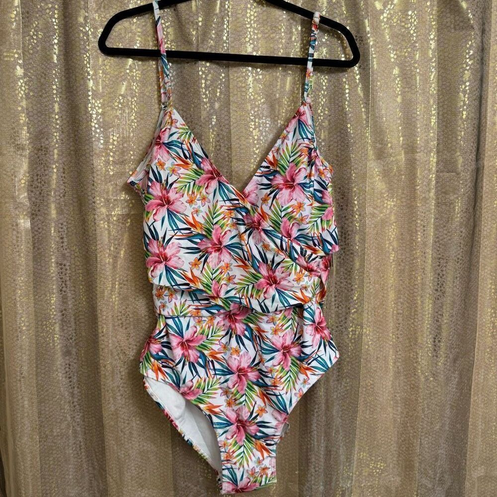 Catherine Malandrino White Pink Green Tropical One Piece Swimsuit 3X NWT